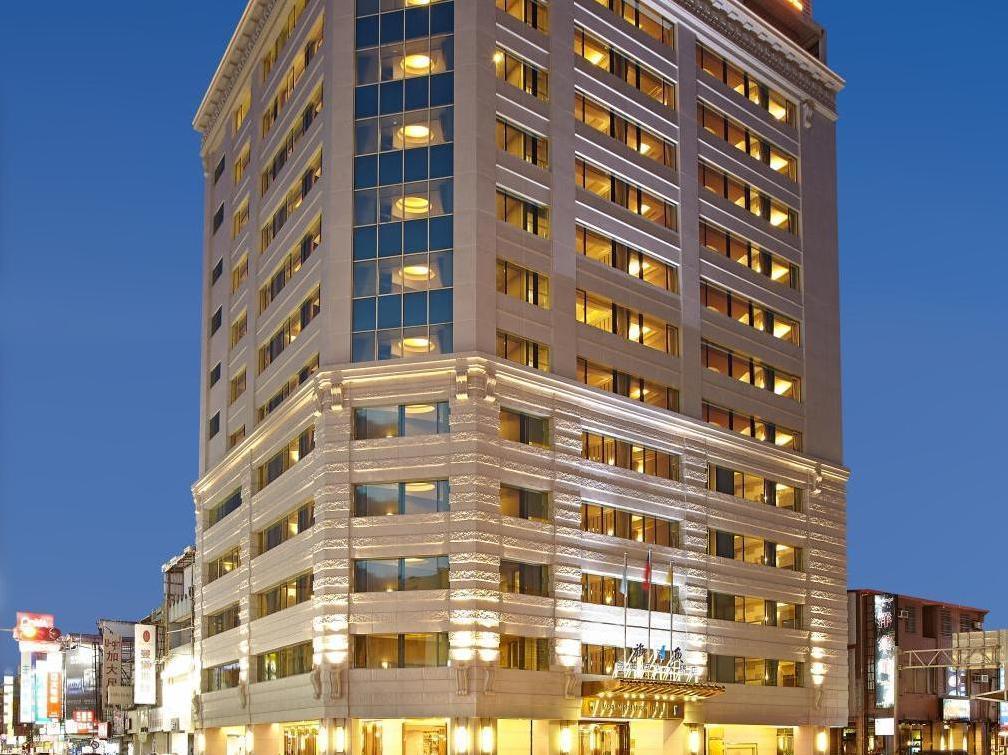 Fish Hotel T'ai-tung Exterior foto